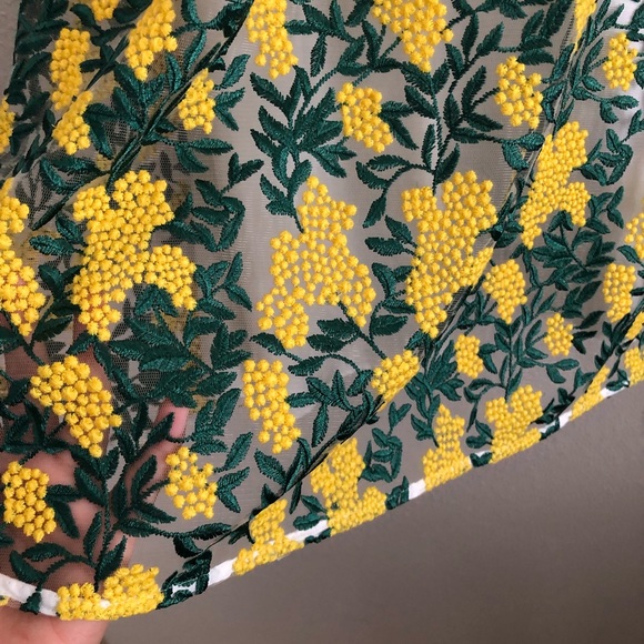 NWT Gorgeous green and yellow floral embroidered dress - Picture 7 of 10